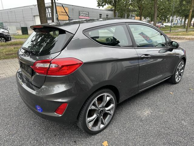 Ford FIESTA 1.0 EcoB. Titanium
