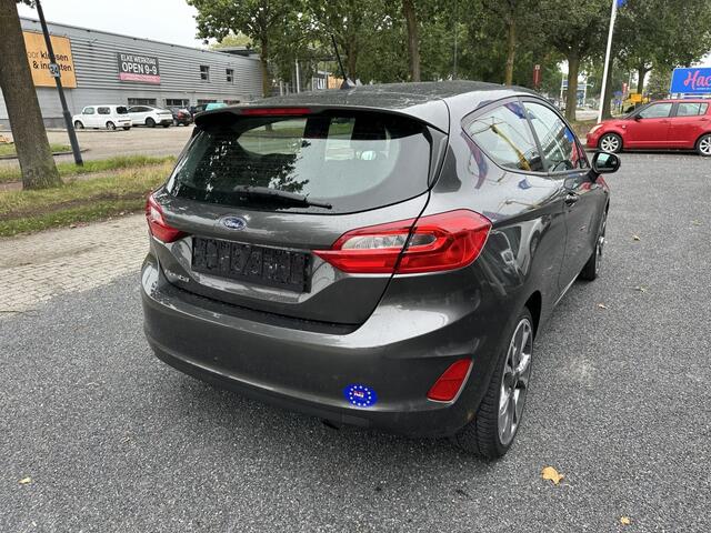 Ford FIESTA 1.0 EcoB. Titanium