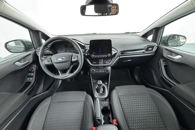 Ford FIESTA 1.0 EcoBoost Titanium WINTERPACK/CARPLAY/LMV/NL-AUTO/1E EIG.
