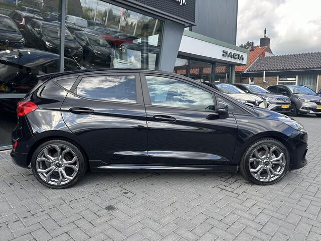 Ford FIESTA 1.0 EcoBoost ST-Line | ALLSEASON | WINTER PACK | PARKEERSENSOREN VOOR & ACHTER | CRUISE | CLIMATE | CARPLAY