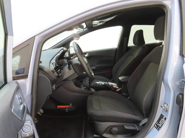 Ford FIESTA 125pk Eco Hybrid ST-Line Navi Winter & Parking pack Privacy glass ST Dakspoiler Dealeronderhouden