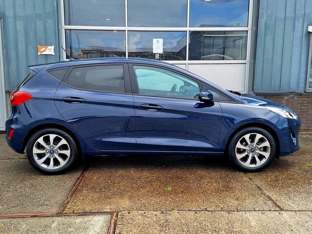 Ford FIESTA 1.1 Trend Airco, Navigatie, Trekhaak, 59.299km!!