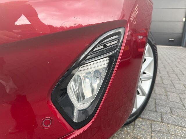 Ford FIESTA 1.0 EcoBoost Titanium | 2E EIGENAAR | 3/6 OF 12 MND GARANTIE | CAMERA | PANO DAK | TREKHAAK | CARPLAY |