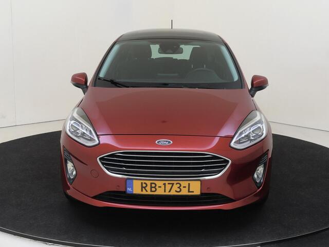 Ford FIESTA 1.0 EcoBoost Titanium | airco automatisch | Apple Carplay/Android | cruise control | lichtmetalen velgen | rijstrooksensor met correctie | elektrisch glazen panorama-dak |