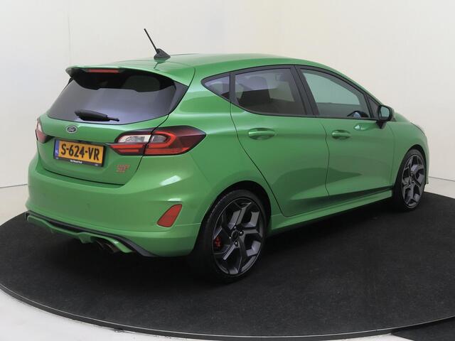 Ford FIESTA 1.5 Ecoboost ST-X | Stoelverwarming | Navigatie | Parkeersensoren