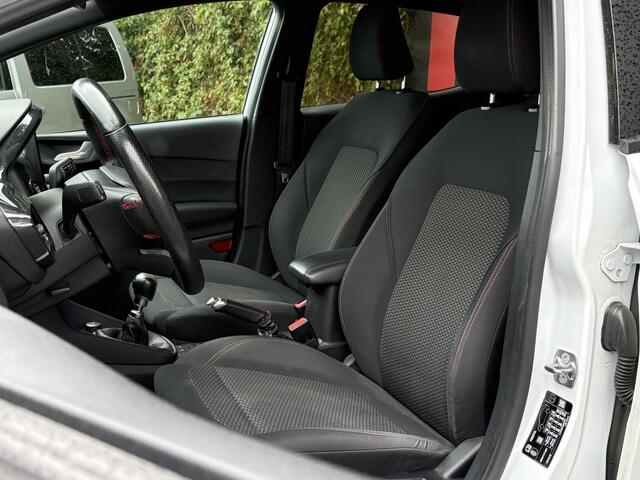 Ford FIESTA 1.0 EcoBoost ST-Line - Navigatie - Airconditioning - Cruise Control - Climate Control