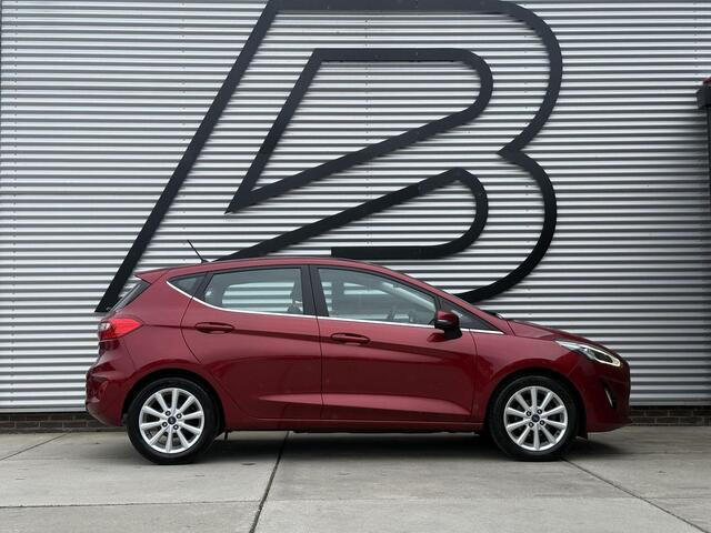 Ford FIESTA 1.0 EcoBoost Titanium Camera|Carplay|Cruise|B&O|PDC V+A|Clima|Navi|Lm velgen|Elek ramen|N.A.P|Nieuwe APK bij aflevering