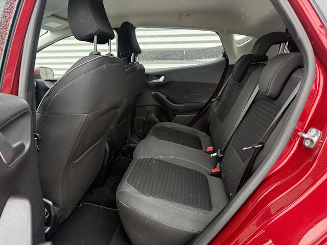 Ford FIESTA 1.0 EcoBoost Titanium Camera|Carplay|Cruise|B&O|PDC V+A|Clima|Navi|Lm velgen|Elek ramen|N.A.P|Nieuwe APK bij aflevering