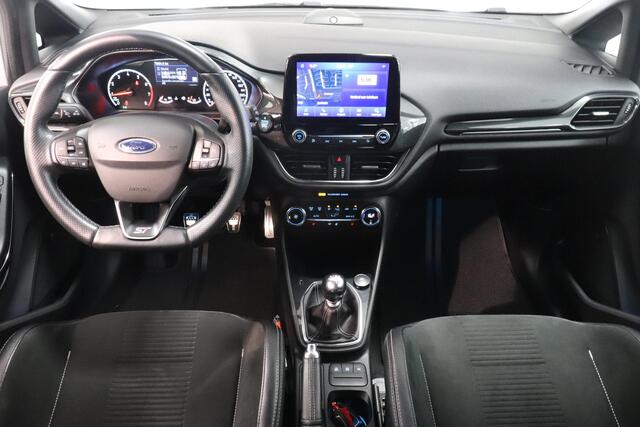 Ford FIESTA 1.5 EcoBoost ST-3 | Camera | Sportstoelen | Pack winter | LED | 18"lichtmetaal | Navi | AppleCarplay AndroidAuto | B&O Audio |