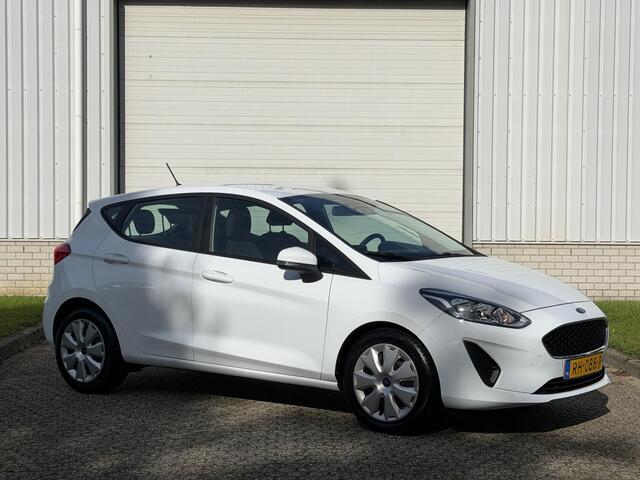 Ford FIESTA 1.1 Trend / All season banden / Apple Carplay & Android Auto / Cruise Control / Fabrieksnavigatie /
