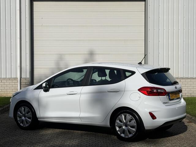 Ford FIESTA 1.1 Trend / All season banden / Apple Carplay & Android Auto / Cruise Control / Fabrieksnavigatie /