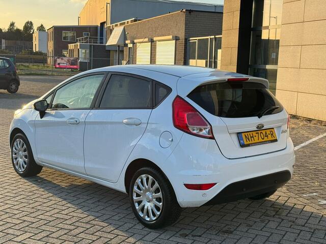 Ford FIESTA 1.0 Style Ultimate CRUISE/NAVI/PDC – foto 4