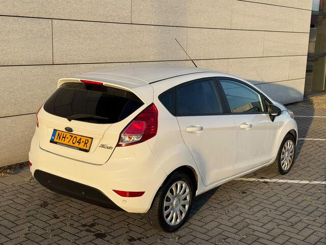 Ford FIESTA 1.0 Style Ultimate CRUISE/NAVI/PDC – foto 9