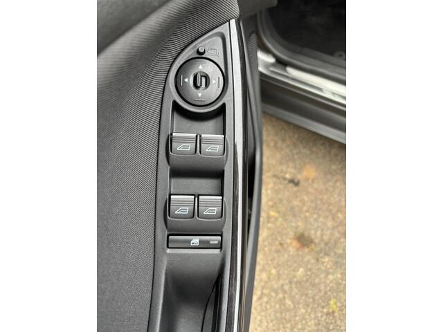 Ford FOCUS Wagon 1.5 Titanium