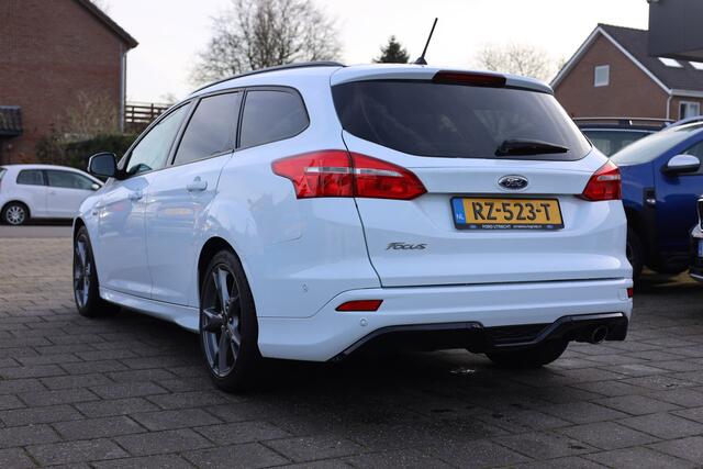 Ford FOCUS Wagon 1.5 ST-LINE | NAVI | CARPLAY | 1e EIGENAAR!