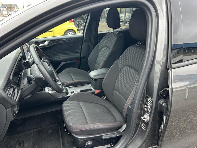 Ford FOCUS 1.0 EcoBoost Hybride ST Line Business