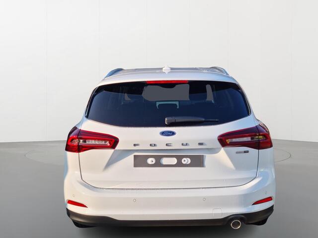 Ford FOCUS Wagon Titanium 1.0 Ecoboost Hybrid 125pk | ¤3.500,- FORD VOORDEEL | DIRECT LEVERBAAR! | Winter pack | Driver assistance pack