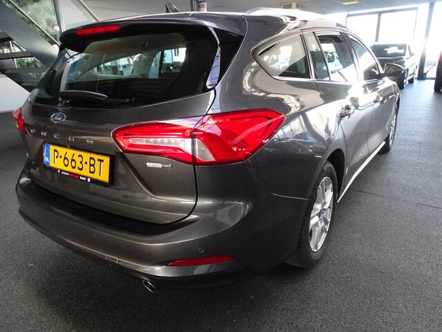 Ford FOCUS Wagon 1.0 EcoBoost Hybrid Navi, Apple carplay, Cruise, Led, Etc