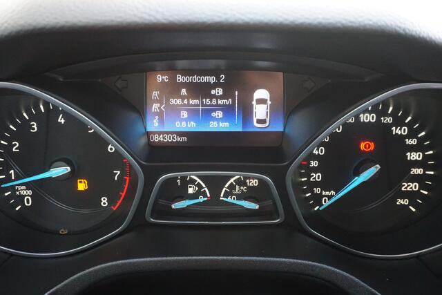 Ford FOCUS Wagon 1.0 Titanium | Climate Control | Cruise Control | Trekhaak |