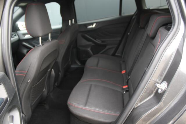 Ford FOCUS Wagon 1.0 EcoBoost Hybrid ST Line Style - NAVIGATIE - CAMERA - LED - STOEL EN STUURVERWARMING