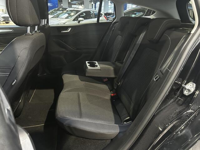 Ford FOCUS Wagon EcoBoost 125 pk Titanium X | Camera | LED | El. a. klep | Digit. display | Navi | Clima | 100% dealer onderh.