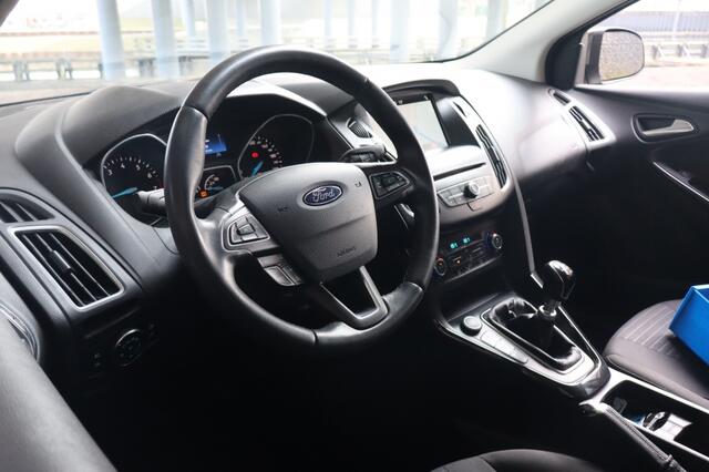 Ford FOCUS 1.0 Titanium | Geen import | Navi | Cruise