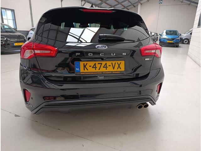 Ford FOCUS 1.0 EcoBoost Hybrid ST Line X Business