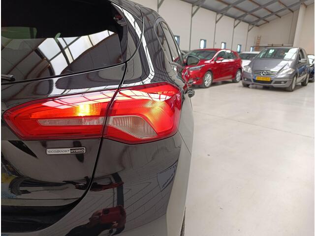 Ford FOCUS 1.0 EcoBoost Hybrid ST Line X Business