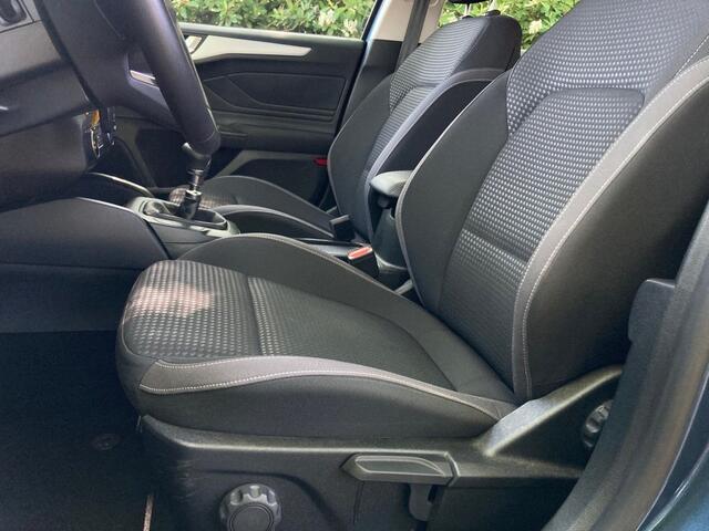 Ford FOCUS 1.0t, 125pk hybrid, Business edition, Camera, Navi