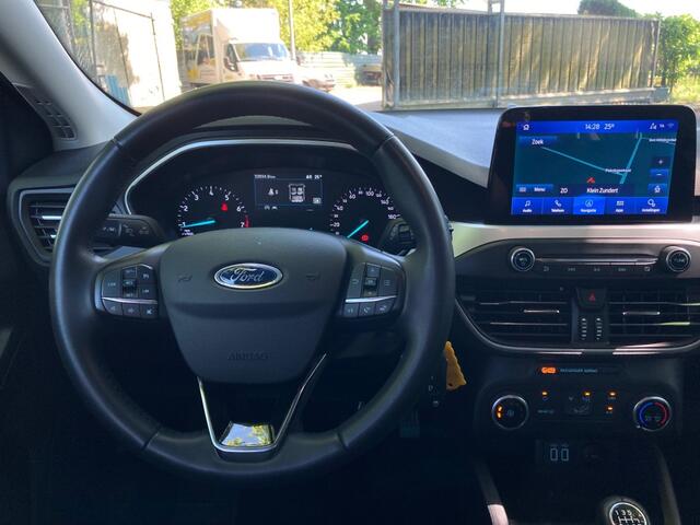 Ford FOCUS 1.0t, 125pk hybrid, Business edition, Camera, Navi