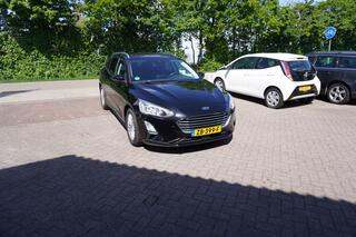 ford-focus-wagon-1.0-ecoboost-titan
