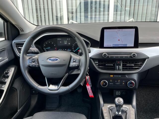 Ford FOCUS Wagon 1.0 Ecoboost Active Business I Carplay I Camera I Trekhaak