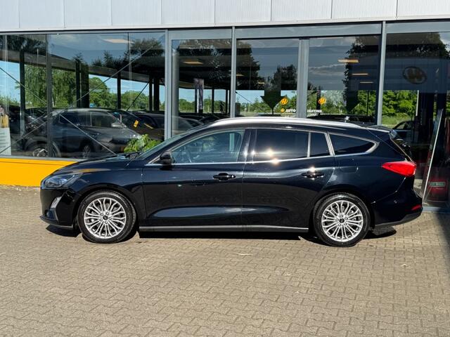 Ford FOCUS 1.0 Ecoboost Titanium Business - adaptive - stoel/stuurverwarm