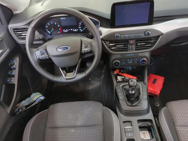 Ford FOCUS 1.0 EcoBoost Hybrid Trend Edition Business Camera | Navi | PDC | Carplay | Ad Cruise | Bots waarschuwing | Veiligheid Pack | NAP | BTW | Volledig Onderh.