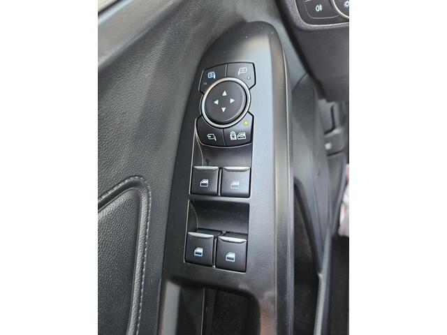 Ford FOCUS Wagon 1.0 EcoBoost Titanium X Business // automaat // NAP