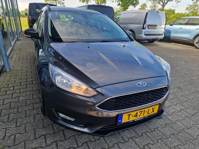 Ford FOCUS Wagon 1.0 125pk Nieuwe Distributieriem i.c.m Afl Pakket | Stoelverwarming | Trekhaak | Airco | Navigatie |