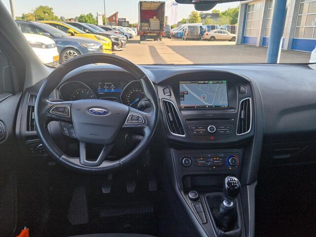 Ford FOCUS Wagon 1.0 125pk Nieuwe Distributieriem i.c.m Afl Pakket | Stoelverwarming | Trekhaak | Airco | Navigatie |