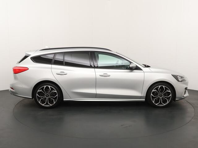 Ford FOCUS Wagon 1.0 125PK ST-line Business | Full Led | 18-inch | Winter Pack | Camera |