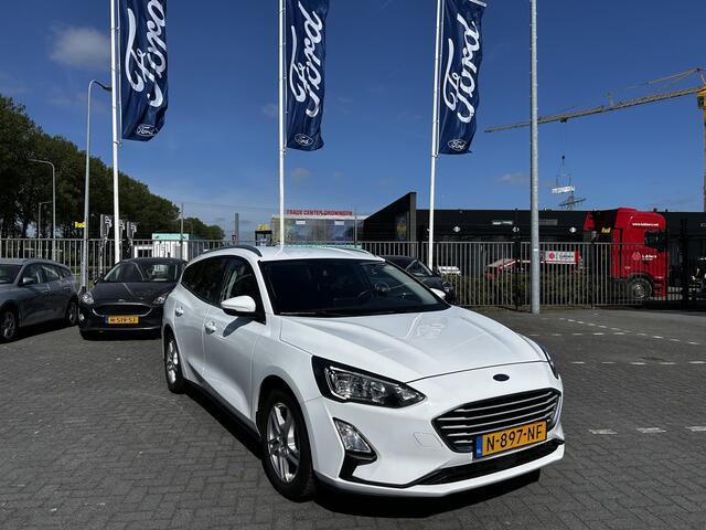 Ford FOCUS Wagon EcoBoost 100pk Trend | Trekhaak | Clima | Cruise | Apple carplay | Android auto |