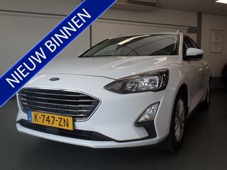 ford-focus-wagon-1.0-ecoboost-titan