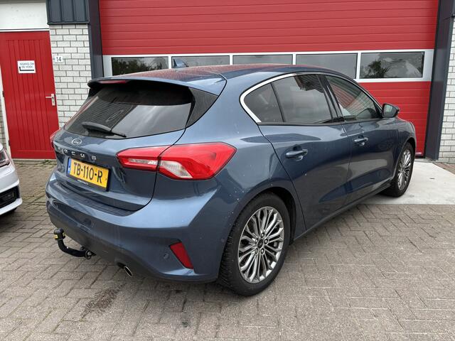 Ford FOCUS 1.0 EcoBoost Titanium Business TREKHAAK / FULL LED / CAMERA / STOELVERW / STUURVERW / B&O / DAB+ / CARPLAY / NL-AUTO