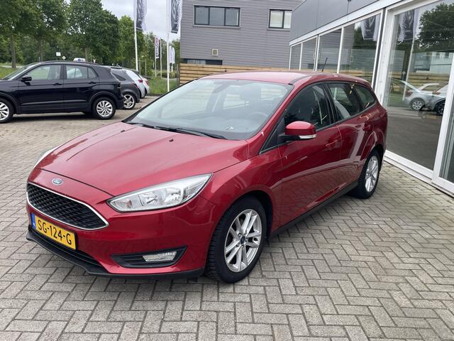 Ford FOCUS Wagon 1.0 Lease Edition 50% deal 4.975,- ACTIE Trekhaak / Cruise / Clima / Telefoon / Navi
