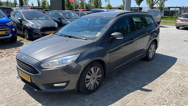 Ford FOCUS Wagon 1.0 Titanium | Stoelverwarming | Cruise control