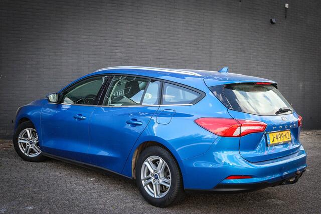 Ford FOCUS Wagon 1.0 EcoBoost Trend Edition Business Net binnen; wordt nog klaargemaakt