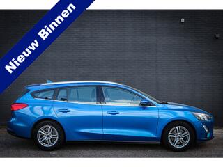 ford-focus-wagon-1.0-ecoboost-trend