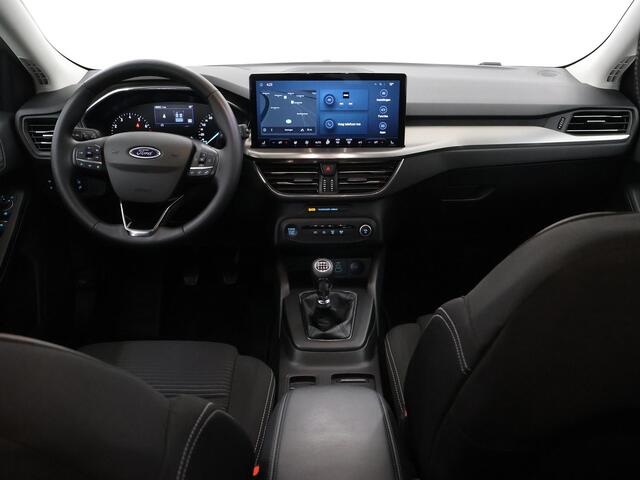 Ford FOCUS Wagon 1.0 EcoBoost Hybrid Titanium | Winter Pack | Cruise Control | Climate Control |