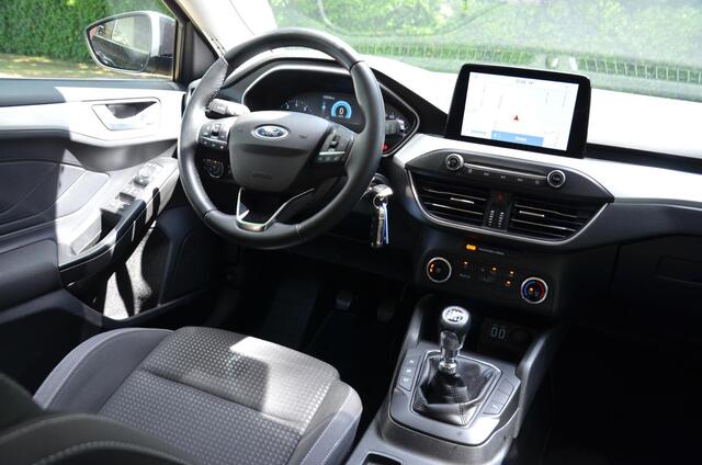 Ford FOCUS Wagon 1.0 EcoBoost Trend Edition Business Navi/Airco/Trekhaak/Achteruitrijcamera/Apple Carplay/Android Auto/lichtmetalen velgen 16"