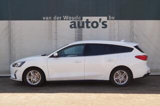 ford-focus-wagon-1.0-ecoboost-trend