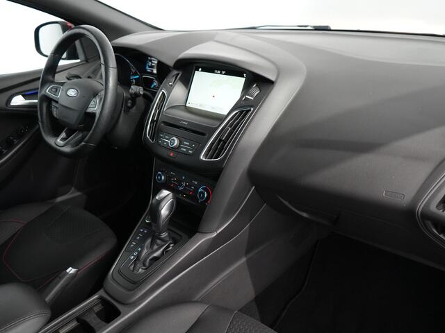 Ford FOCUS ST-Line Eco-Boost | 183PK | Carplay | Winterpakket |