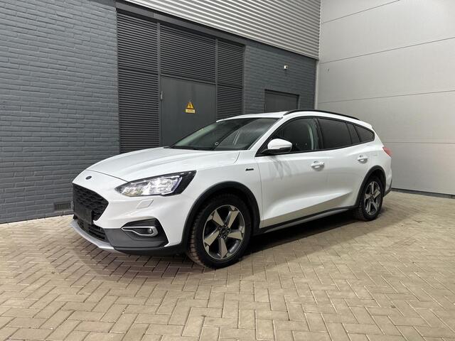 Ford FOCUS 1.0 EcoBoost Active | Automaat | Stoel+Stuurverwarming | Voorruitverwarming | Camera | Getint Glas | 17 Inch